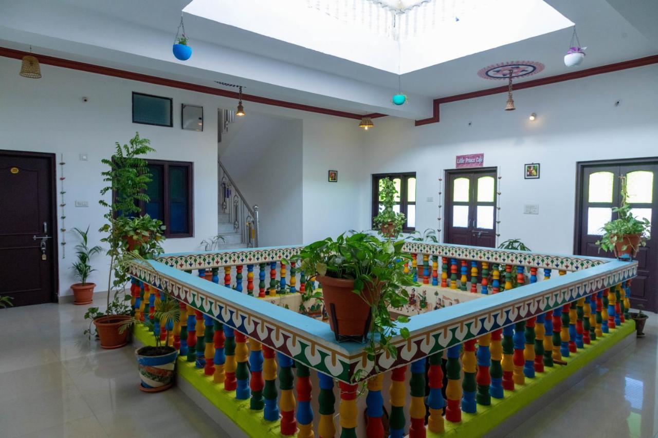 Hotel Tulsi Palace Pushkar Bagian luar foto